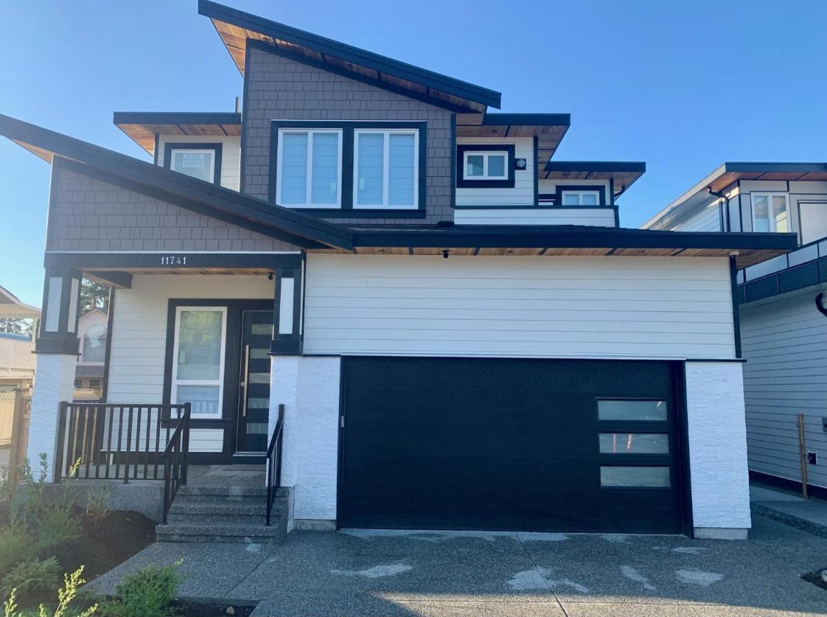Luxurious & Stylish Two Bedroom Suite, Full Kitchen, Close To Vancouver Delta Extérieur photo