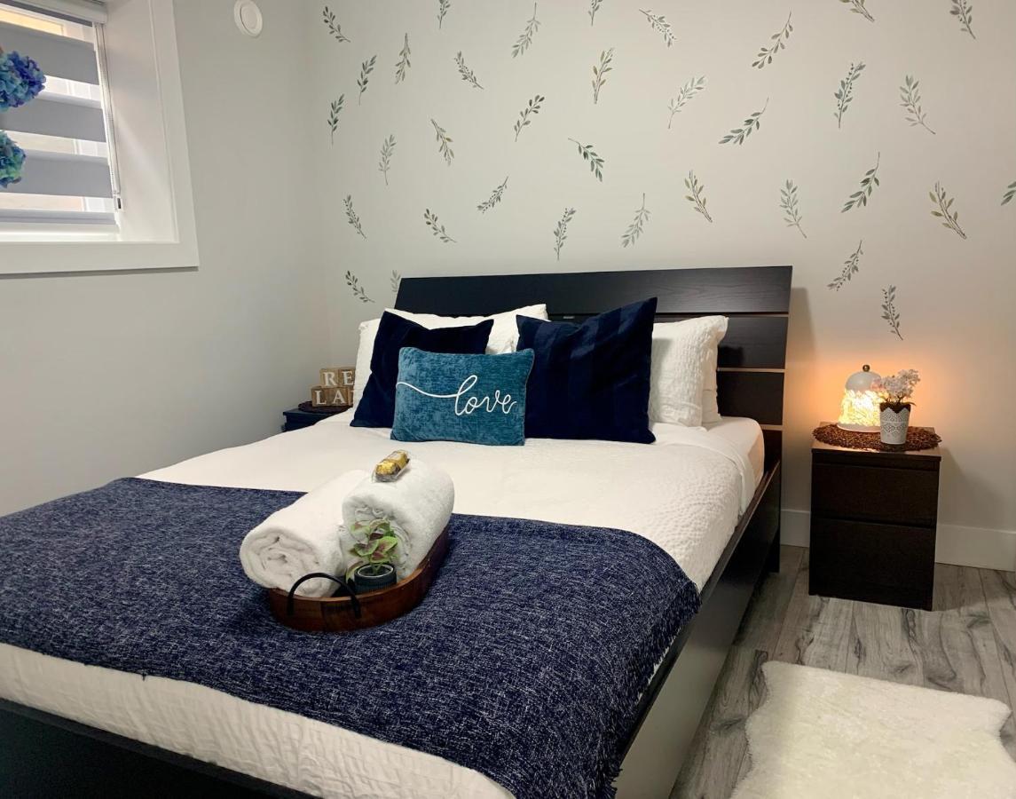 Luxurious & Stylish Two Bedroom Suite, Full Kitchen, Close To Vancouver Delta Extérieur photo